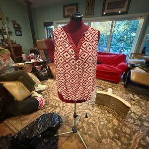 Skies Are Blue Red and White Geometric Blouse